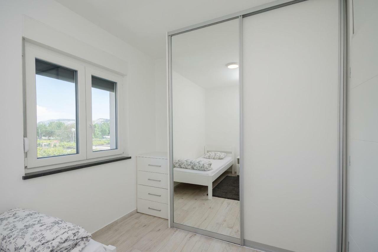 Apartments Zorka لوبار المظهر الخارجي الصورة